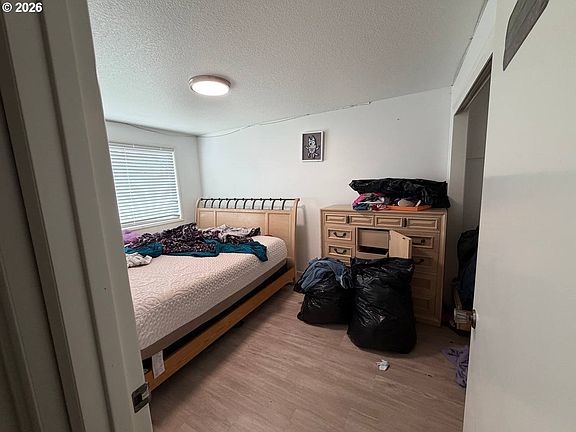 4th image of 4625 SW 189th Pl