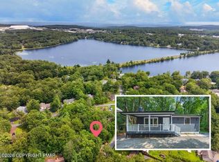 3124 Leisure Dr, Pocono Summit, PA 18346