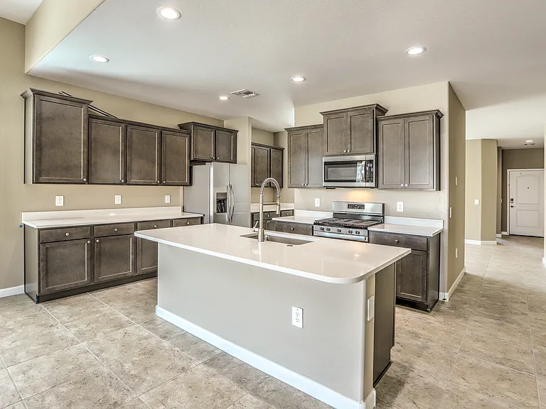 30358 W Crittenden Ln — Photo 5