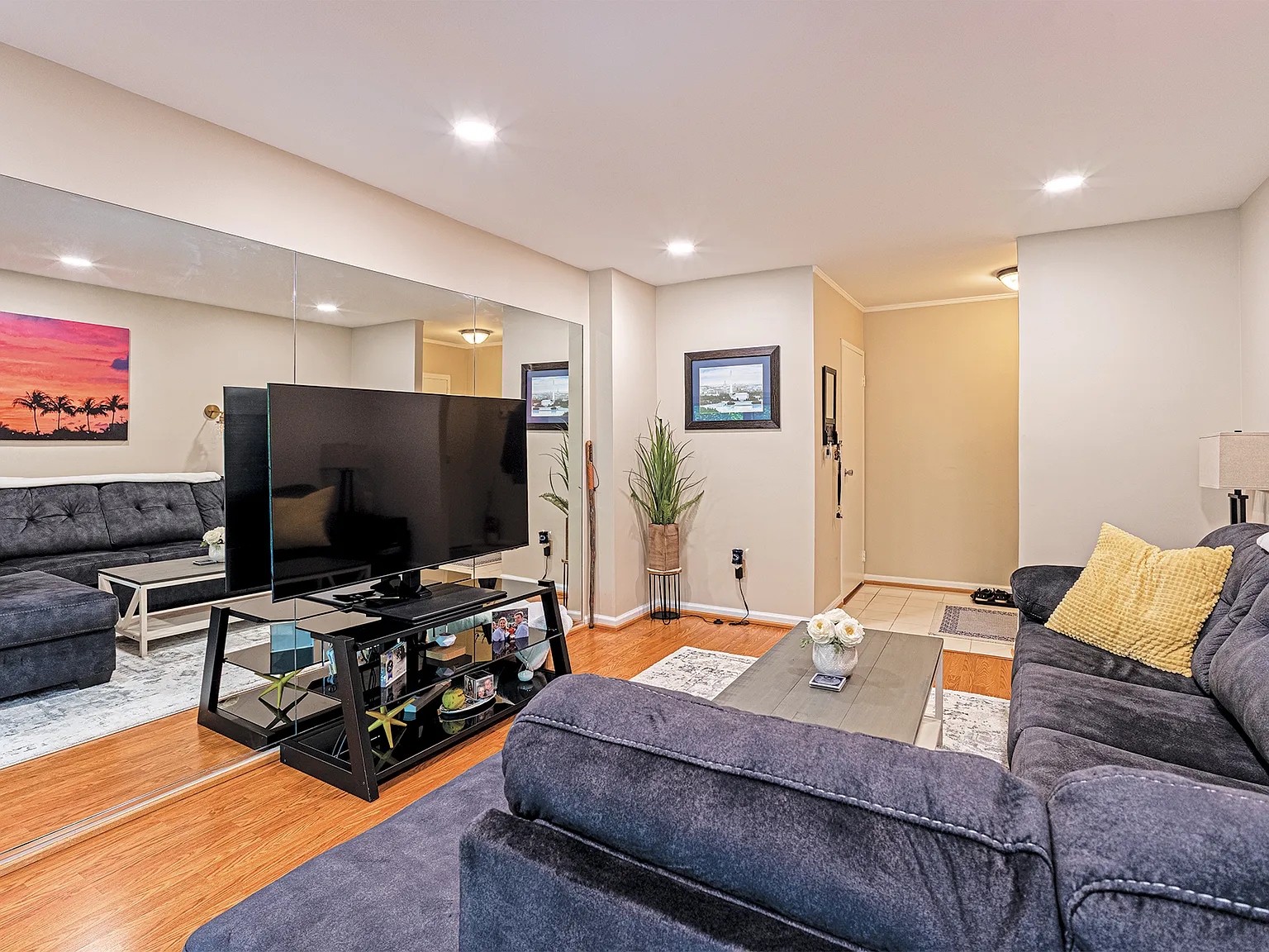 3 bed, 1313 sqft, $2,800 — Photo 4