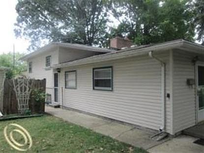 2nd image of 4009 Jackson St