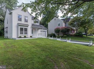 8424 Tea Rose Dr, Gaithersburg, MD 20879