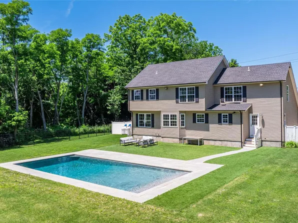 5161 Sound Avenue, Aquebogue, NY 11931