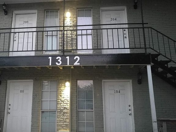 2nd image of 1312 E Cannon St #200