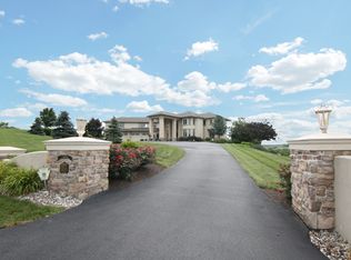 2105 Park Place Drive, slatington, PA 18080