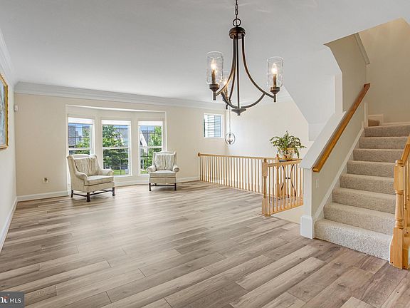 3rd image of 16555 Bramblewood Ln