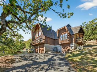 14080 Highway 234, Gold Hill, OR 97525