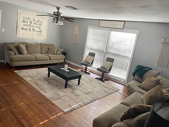 4th image of 4220 Watt Ave