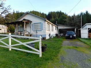 98450 Carla Ln, Myrtle Point, OR 97458