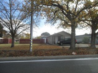 4807 Arboga Rd, Olivehurst, CA 95961