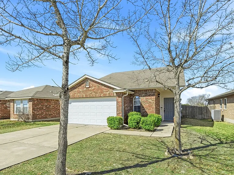 13516 Lyndon B Johnson St — Photo 1