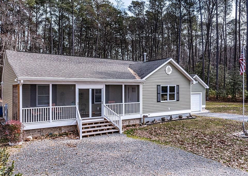 1st image of 1068 Cod Creek Dr
