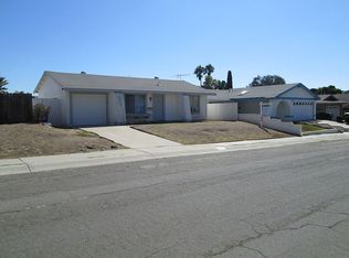 8911 Belfast Cir, San Diego, CA 92126