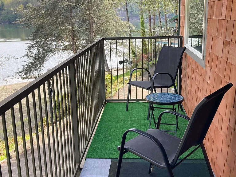 361 E Big Skookum Rd — Photo 4