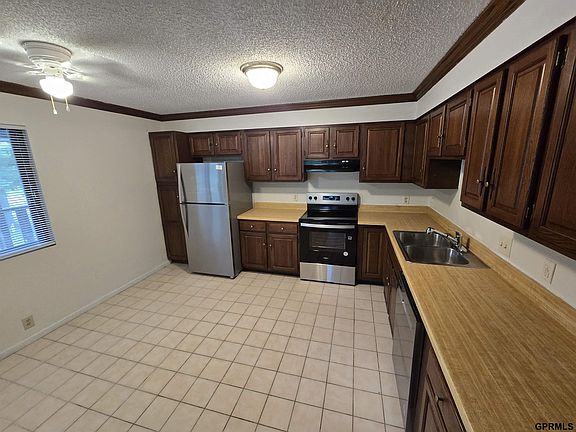 4th image of 2838 N 47th St