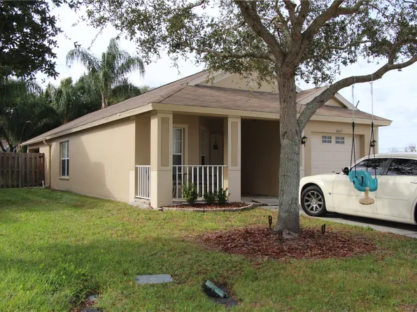 8463 Hawbuck St, New Port Richey, FL 34655