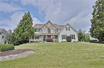 2052 Quail Ct photo 1
