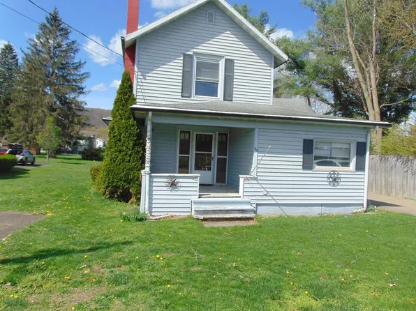 112 S River St, Athens, PA 18810