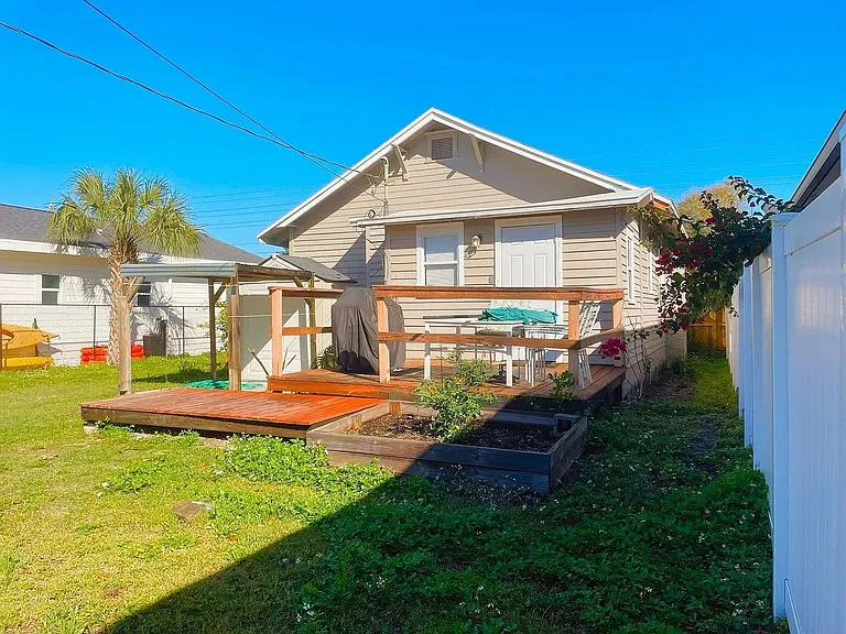 2640 2nd Ave S — Photo 3