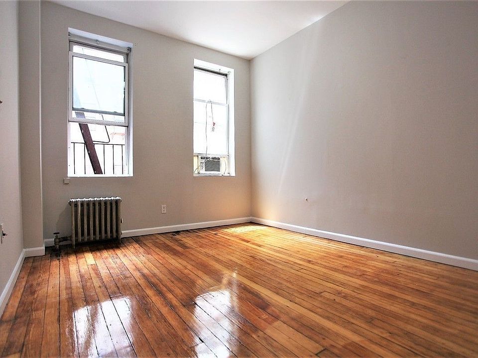 1st image of 34 1/2 Saint Marks Pl #5LL
