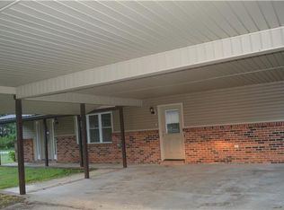 174 Harbor Cir, New Johnsonville, TN 37134
