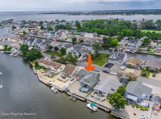 41 Topsail Rd, Brick, NJ 08723