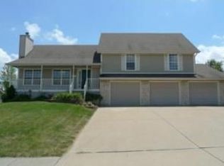 3213 NE 70th Ter, Kansas City, MO 64119