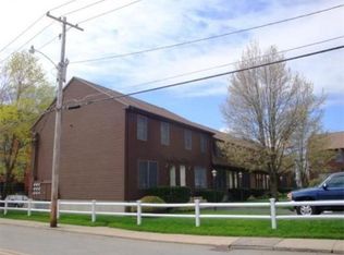 180 Rumford Ave APT 1, Mansfield, MA 02048