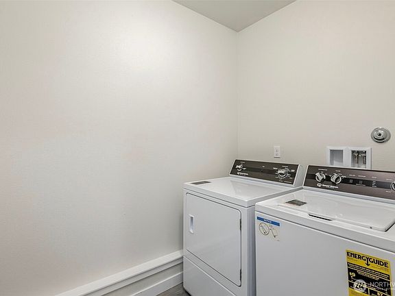 5th image of 1202 S 15th St