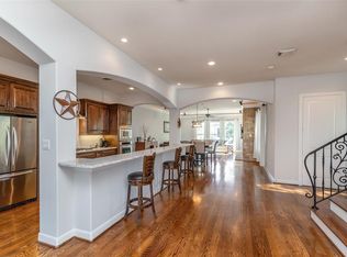 5715 Blossom St, Houston, TX 77007