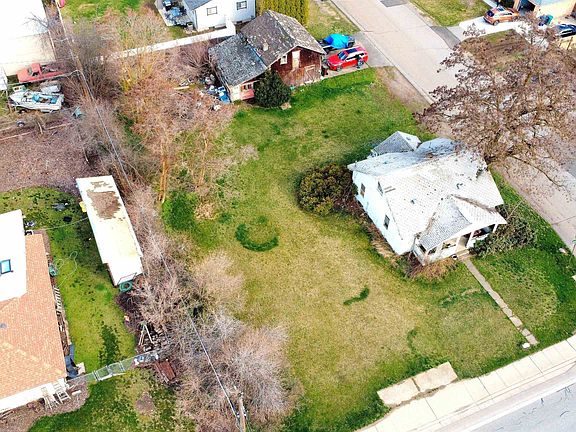 3rd image of 423 S Evergreen Rd