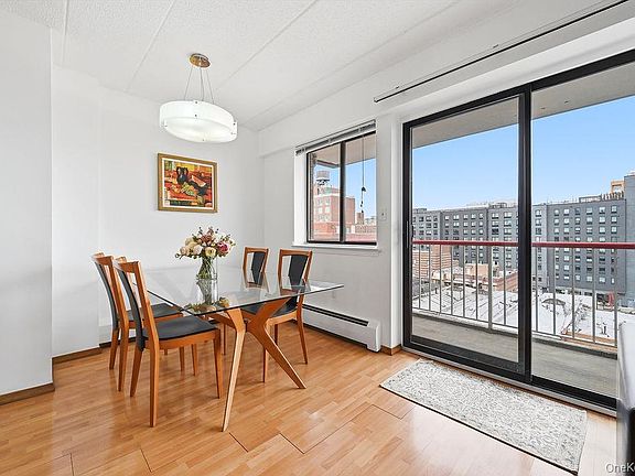 4th image of 133-36 41st Road #7F