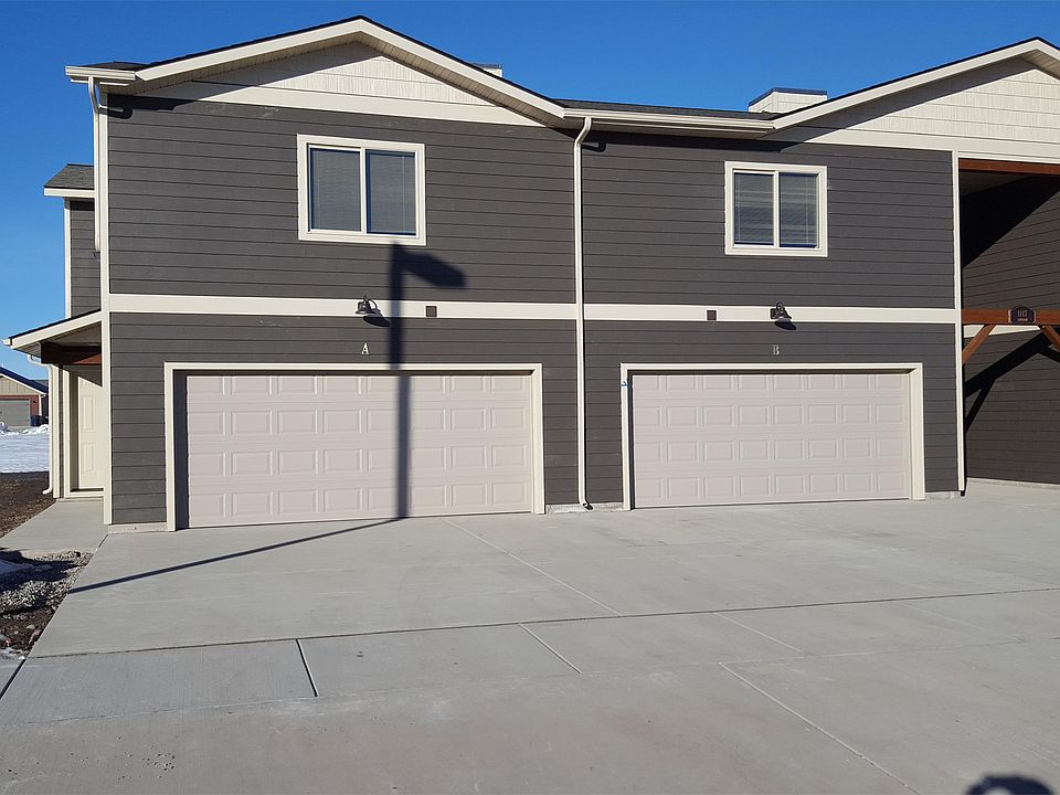 1st image of 1113 Longbow Ln APT A