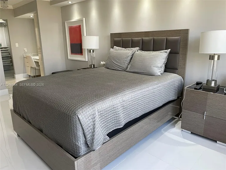 2500 Parkview Dr #1405 — Photo 32