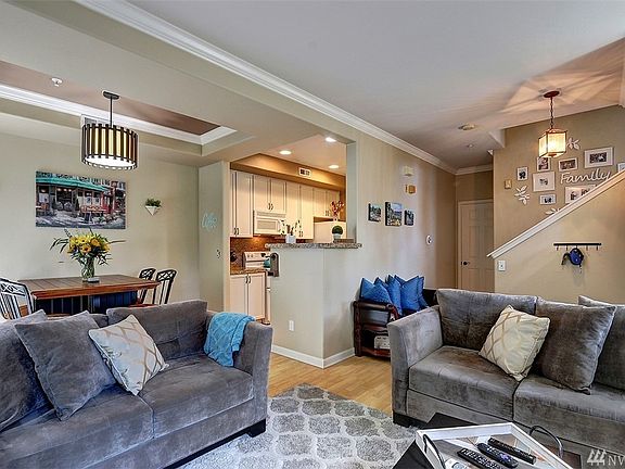 3rd image of 21508 50th Ave W APT D1