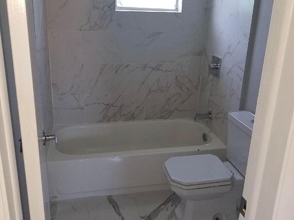 5th image of 1216 N 17th St APT B