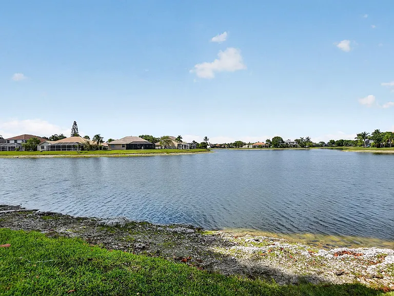 12466 Baywind Ct — Photo 47