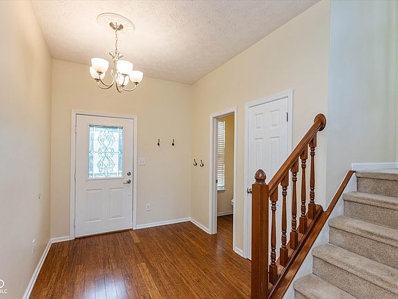 2nd image of 14530 Baldwin Ln