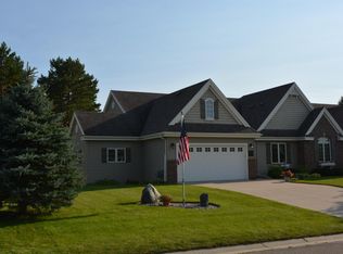 719 Lake Forest Cir, Detroit Lakes, MN 56501