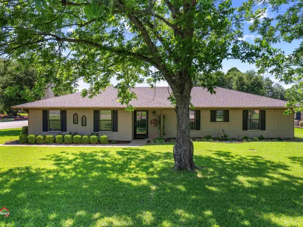 1004 S Evenside Ave, Henderson, TX 75654