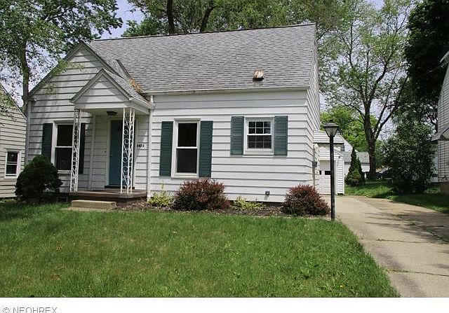 1st image of 2423 Phelps Ave