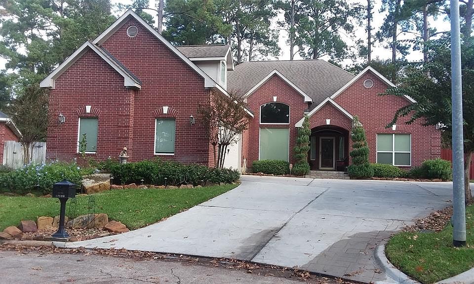 1st image of 12506 Crestwood Ct