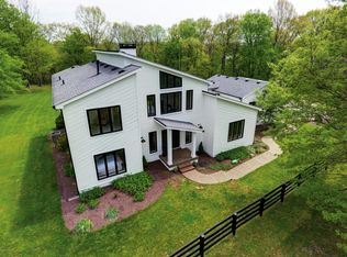 3913 Hambletonian Rd, La Grange, KY 40031