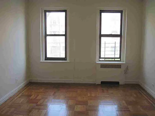 Rented by Luxor Homes & Investment Realty | media 9