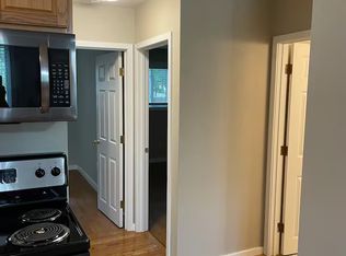 16 Cleveland St, Gloucester, MA 01930