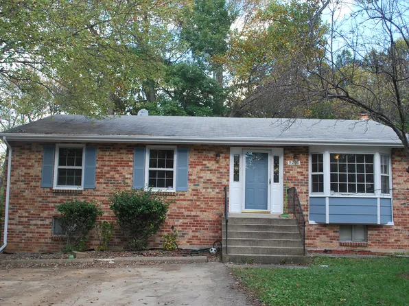 9200 Pebble Ct, Fort Washington, MD 20744