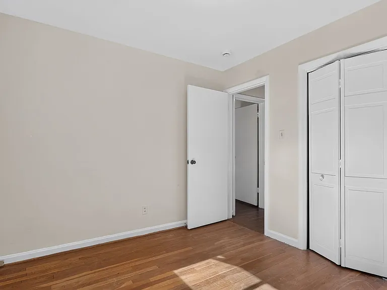 3521 Yuma St NW — Photo 12