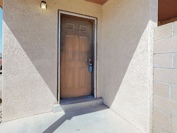 4th image of 408 Garden Ave SW