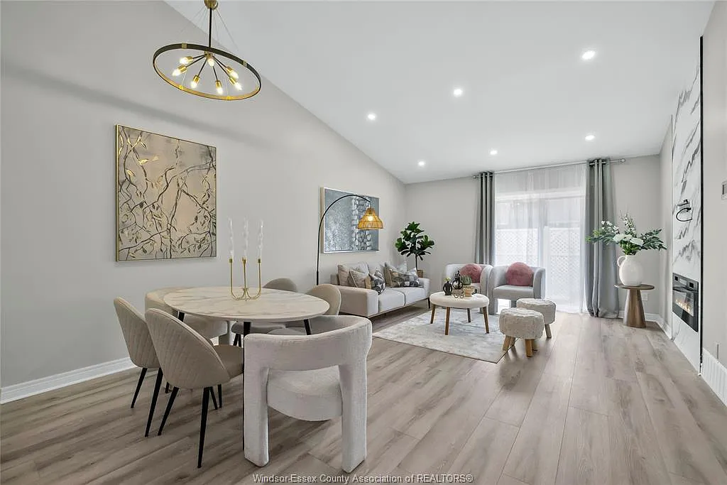 4 bed, $2,650 — Photo 2