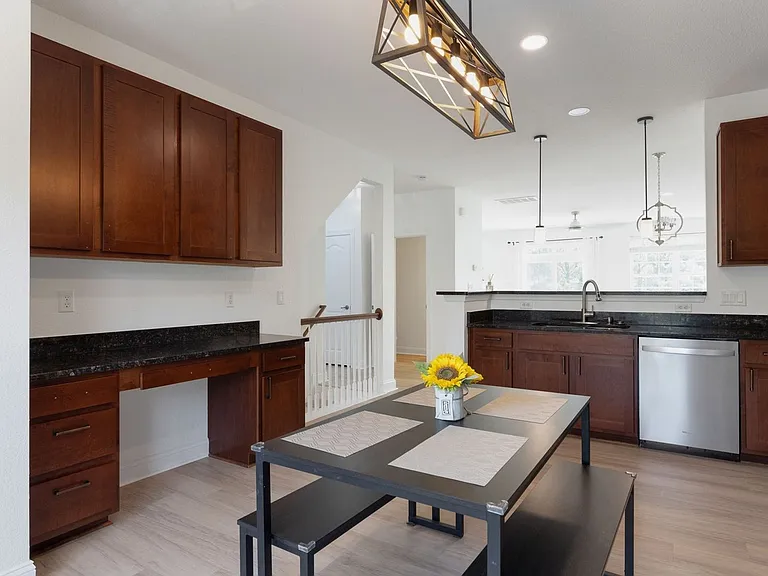 4577 Leamore Square Rd — Photo 10